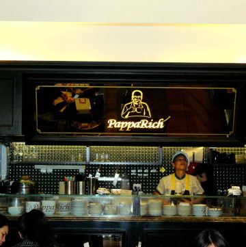Restaurant serving counter