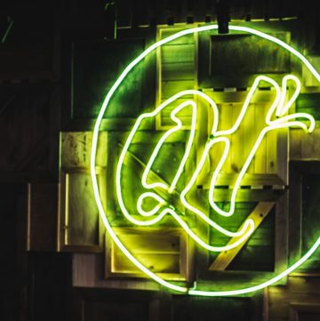 QT Kitchen neon signage