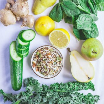flatlay of ingredients for Green Goddess smoothie