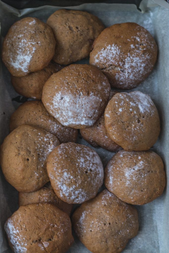 Banana chocolate cookies in a box